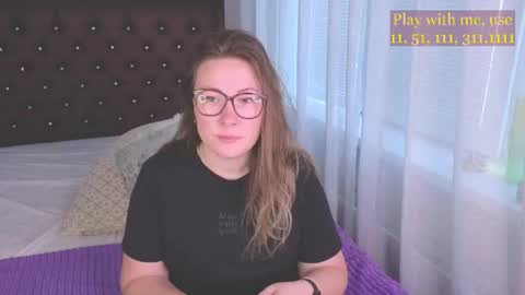 Everyday stream in the same time online show from 06/29/26, 01:23