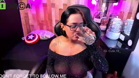    Independent Model online show from 02/23/26, 08:39