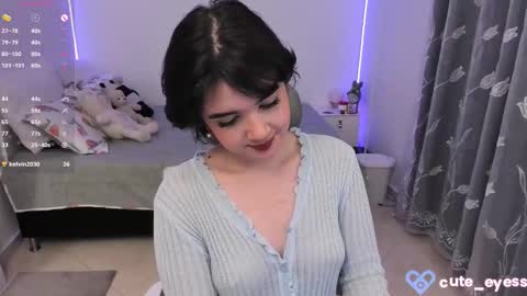 Cute online show from 11/28/25, 10:45