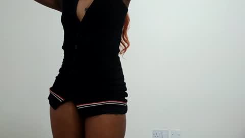 favour online show from 07/14/26, 10:32