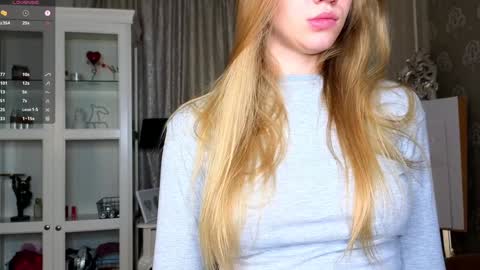 Anne online show from 11/07/25, 07:41