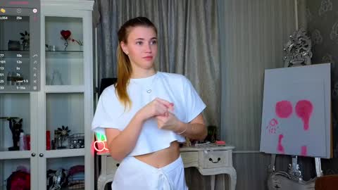 Anne online show from 11/29/25, 07:44