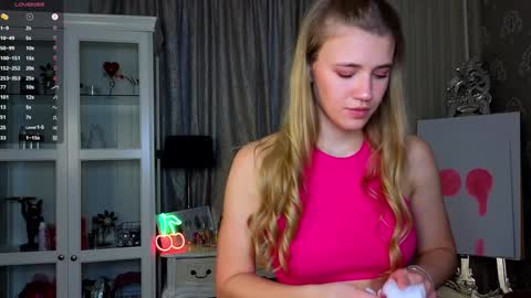 Anne online show from 11/30/25, 07:45