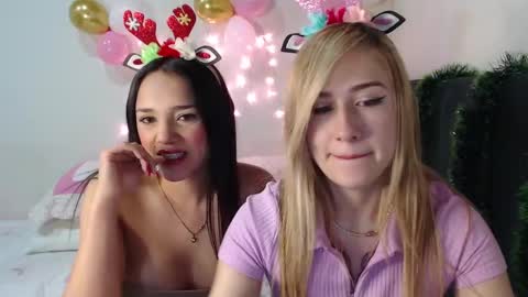 Snapshot of cute_isaa chatting on 12/29/24, 09:41 Isabella online show from 12/29/24, 09:41