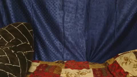 kashmira online show from 02/19/25, 10:23