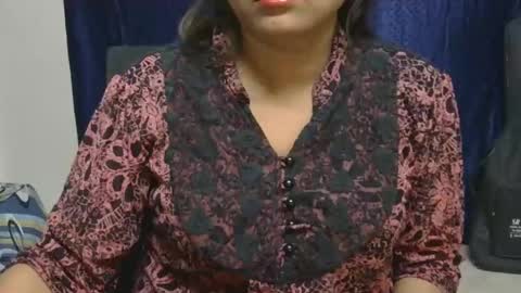 kashmira online show from 09/13/25, 10:37