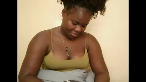 cute_latifah online show from 03/06/26, 09:06