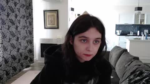 Snapshot of cute_lilia chatting on 05/16/26, 08:22 Lilia online show from 05/16/26, 08:22