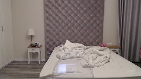 Snapshot of cute_lilia chatting on 05/26/26, 07:43 Lilia online show from 05/26/26, 07:43