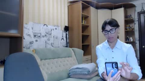 cute_lion_ online show from 07/04/26, 12:00
