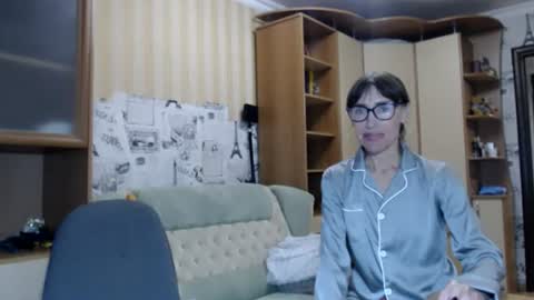 cute_lion_ online show from 07/09/26, 12:20
