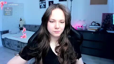 Emily online show from 02/28/26, 07:20