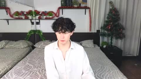 Mike online show from 01/11/26, 01:05