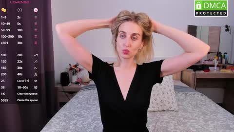 Snapshot of cute_milana chatting on 04/25/26, 12:41 Milana online show from 04/25/26, 12:41