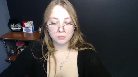 Veronica online show from 01/22/25, 10:29