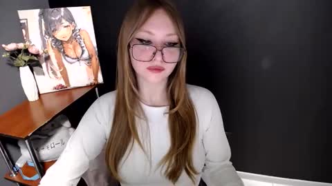 Snapshot of cute_minx chatting on 05/29/26, 07:17 Veronica online show from 05/29/26, 07:17