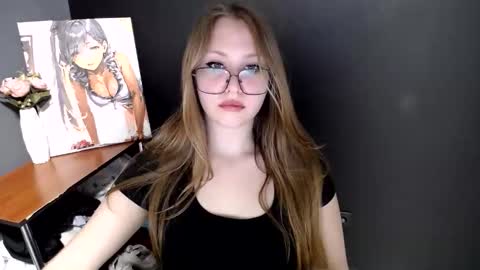 Snapshot of cute_minx chatting on 06/09/26, 06:14 Veronica online show from 06/09/26, 06:14