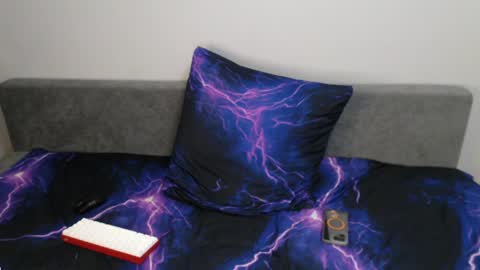 Oliver online show from 04/08/26, 09:48