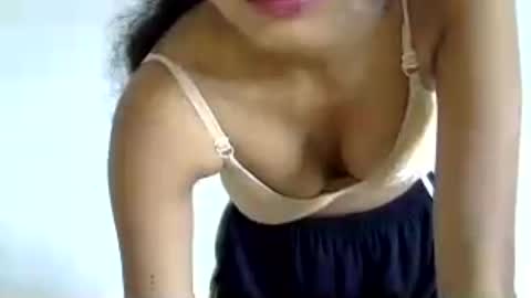 Snapshot of cute_ruhii chatting on 06/19/26, 02:27 ruhi online show from 06/19/26, 02:27