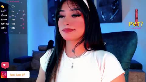 Snapshot of cute_sarita18 chatting on 09/13/25, 02:00 Sarita online show from 09/13/25, 02:00