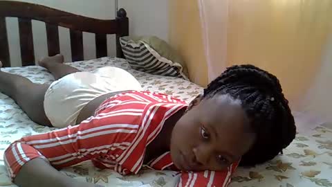 Snapshot of cute_savanna chatting on 03/08/25, 09:17 cute_savanna online show from 03/08/25, 09:17