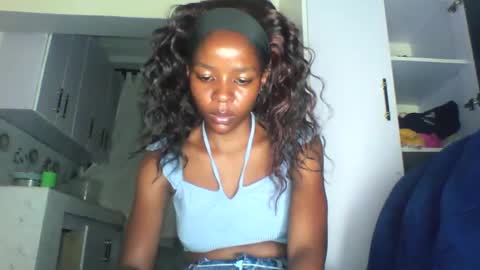 Snapshot of cute_sexy3 chatting on 04/20/26, 09:49 SHARON online show from 04/20/26, 09:49