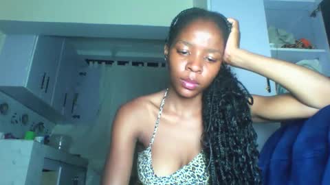 Snapshot of cute_sexy3 chatting on 05/03/26, 08:59 SHARON online show from 05/03/26, 08:59