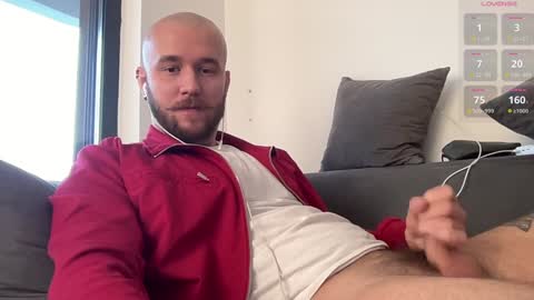 cute_skywalker online show from 12/12/24, 07:30