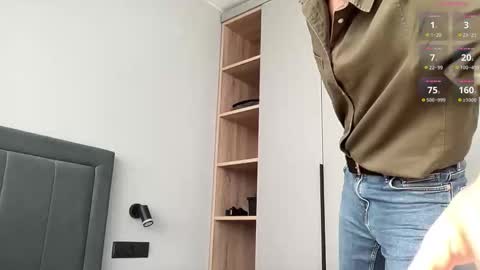 cute_skywalker online show from 09/21/25, 12:18