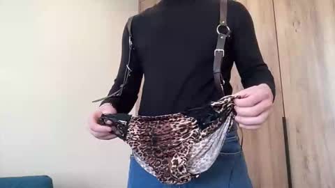 cute_skywalker online show from 03/13/26, 06:09