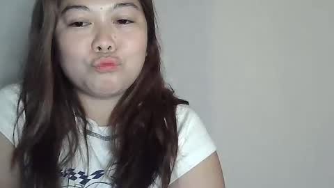 Mimi online show from 07/29/26, 07:39