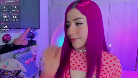 katalinda montt online show from 10/24/25, 05:53