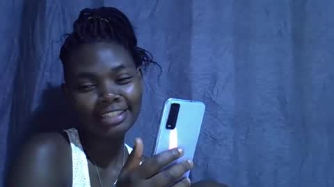 cute_tamara1 online show from 11/17/25, 07:08