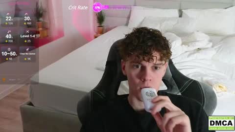 Thomas -  online show from 01/13/25, 07:21