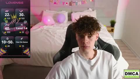 Thomas -  online show from 02/15/25, 06:55