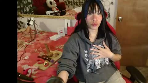 Snapshot of cute_zoe1 chatting on 07/05/26, 02:07 cute_zoe1 online show from 07/05/26, 02:07