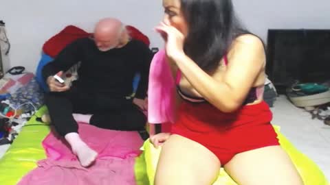 Snapshot of cuteandsexyone chatting on 01/18/25, 01:41 CuteAndSexyOne  Na and Brian online show from 01/18/25, 01:41