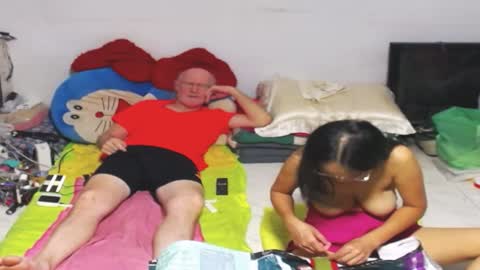 Snapshot of cuteandsexyone chatting on 01/31/25, 11:56 CuteAndSexyOne  Na and Brian online show from 01/31/25, 11:56