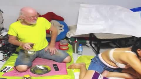 Snapshot of cuteandsexyone chatting on 02/09/25, 06:26 CuteAndSexyOne  Na and Brian online show from 02/09/25, 06:26