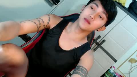 Snapshot of cuteasiancock98 chatting on 04/29/26, 10:27 Steph online show from 04/29/26, 10:27