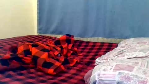 AURELIA online show from 04/09/26, 09:26