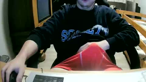 Cuteboy090 online show from 03/18/26, 11:08