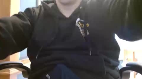 Snapshot of cuteboy090 chatting on 05/16/26, 01:32 Cuteboy090 online show from 05/16/26, 01:32