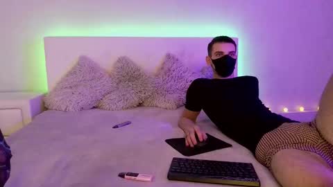 Tory and Leon online show from 09/24/25, 07:06