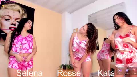 moderator JAZMIN my team is Abby RachelMia online show from 03/24/26, 02:49