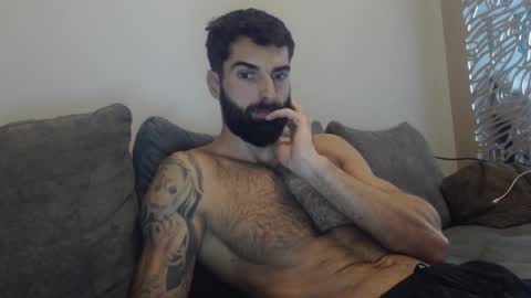 cuteeboy online show from 11/08/25, 11:10