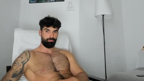 Snapshot of cuteeboy chatting on 05/26/26, 03:41 cuteeboy online show from 05/26/26, 03:41