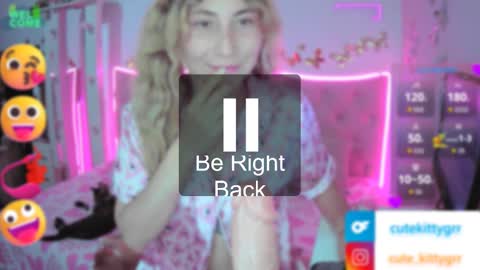 Snapshot of cuteee_kitty chatting on 10/07/25, 12:08 Kitty online show from 10/07/25, 12:08