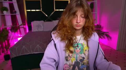 Foxy online show from 11/17/25, 02:34