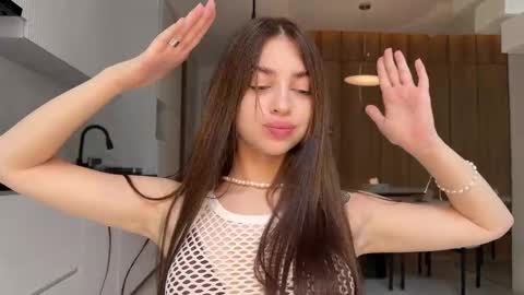 Elsa online show from 02/09/25, 05:19